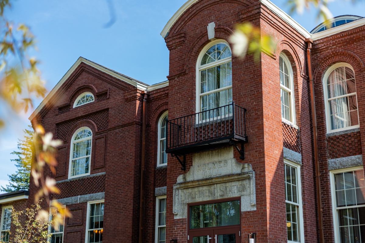 fall on the university of maine campus at hotel ursa